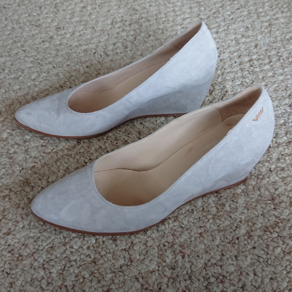 Viscata Verona Suede Wedges in Light Gray size US 10 - Picture 3 of 16